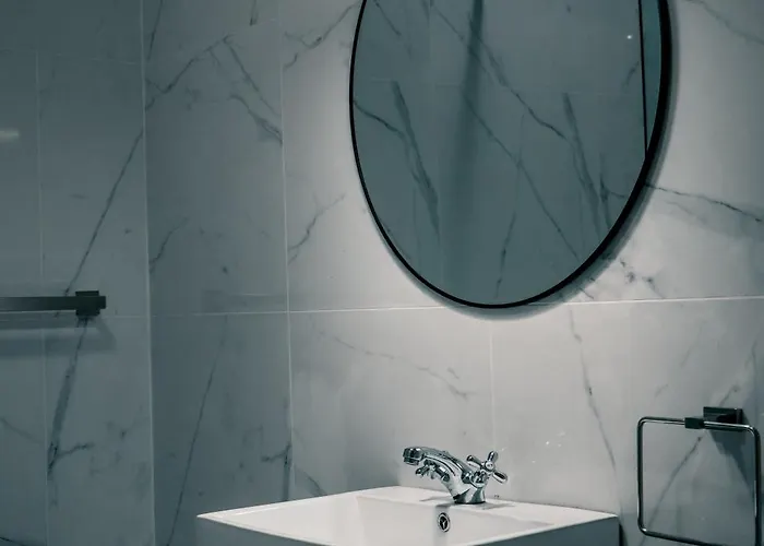 Beachfront Dr * San Pawl il-Baħar